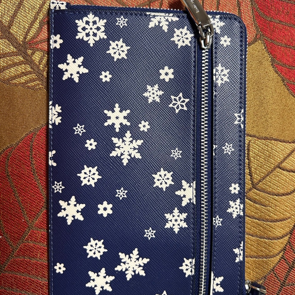 Kate Spade Navy Snowflake Wristlet - Picture 3 of 7